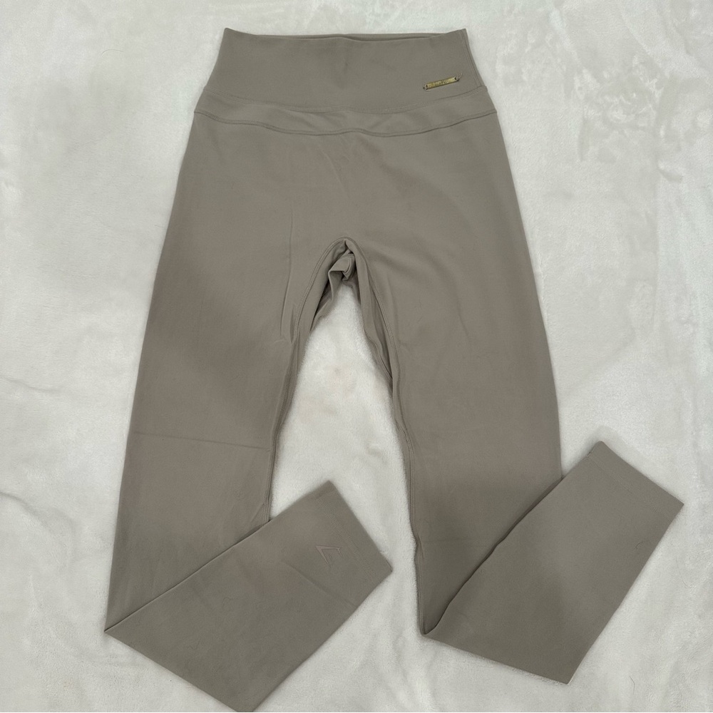 Gymshark Whitney Simmons V3 Leggings